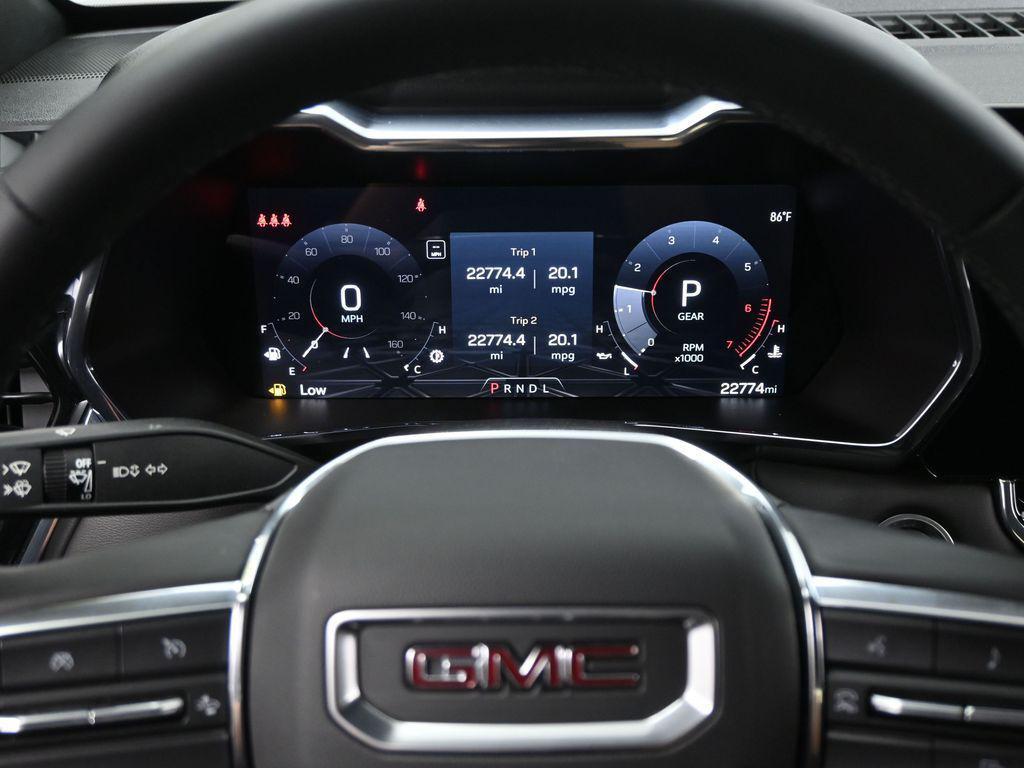 used 2024 GMC Canyon car, priced at $34,500