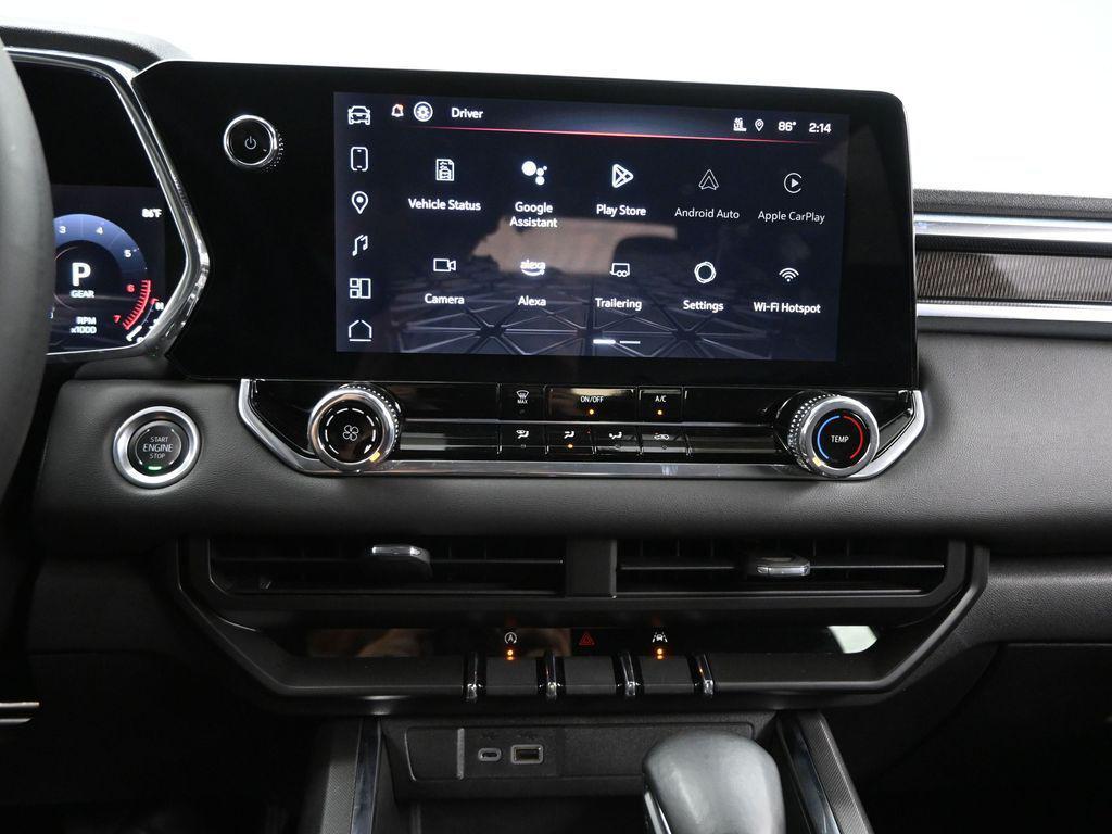 used 2024 GMC Canyon car, priced at $34,500