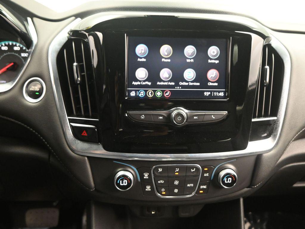 used 2022 Chevrolet Traverse car, priced at $30,236