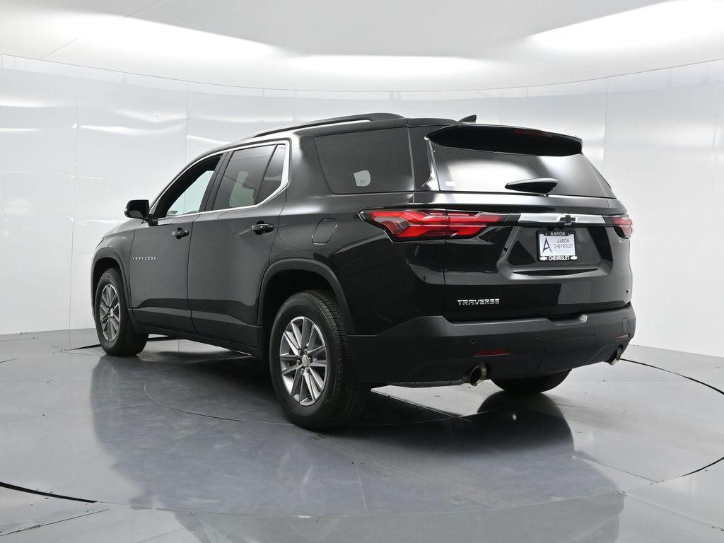 used 2022 Chevrolet Traverse car, priced at $30,236