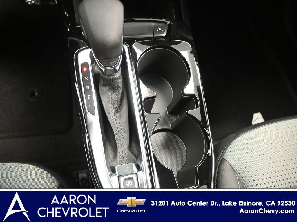 new 2025 Chevrolet Trax car, priced at $26,084