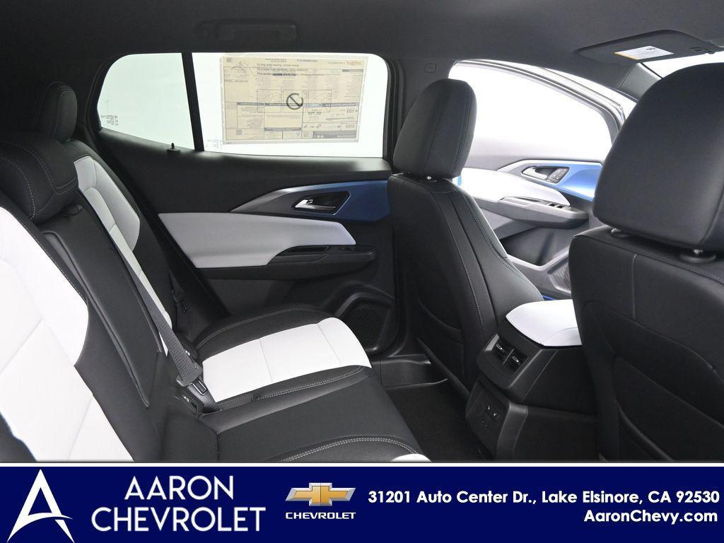 new 2025 Chevrolet Equinox EV car, priced at $43,540