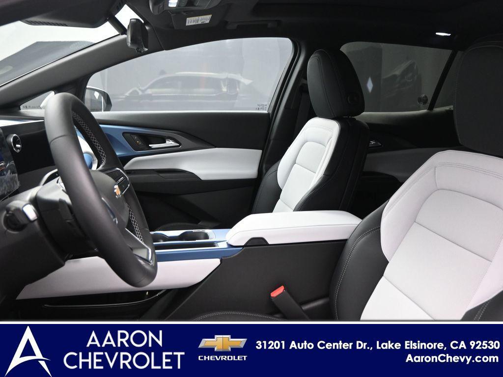 new 2025 Chevrolet Equinox EV car, priced at $47,985