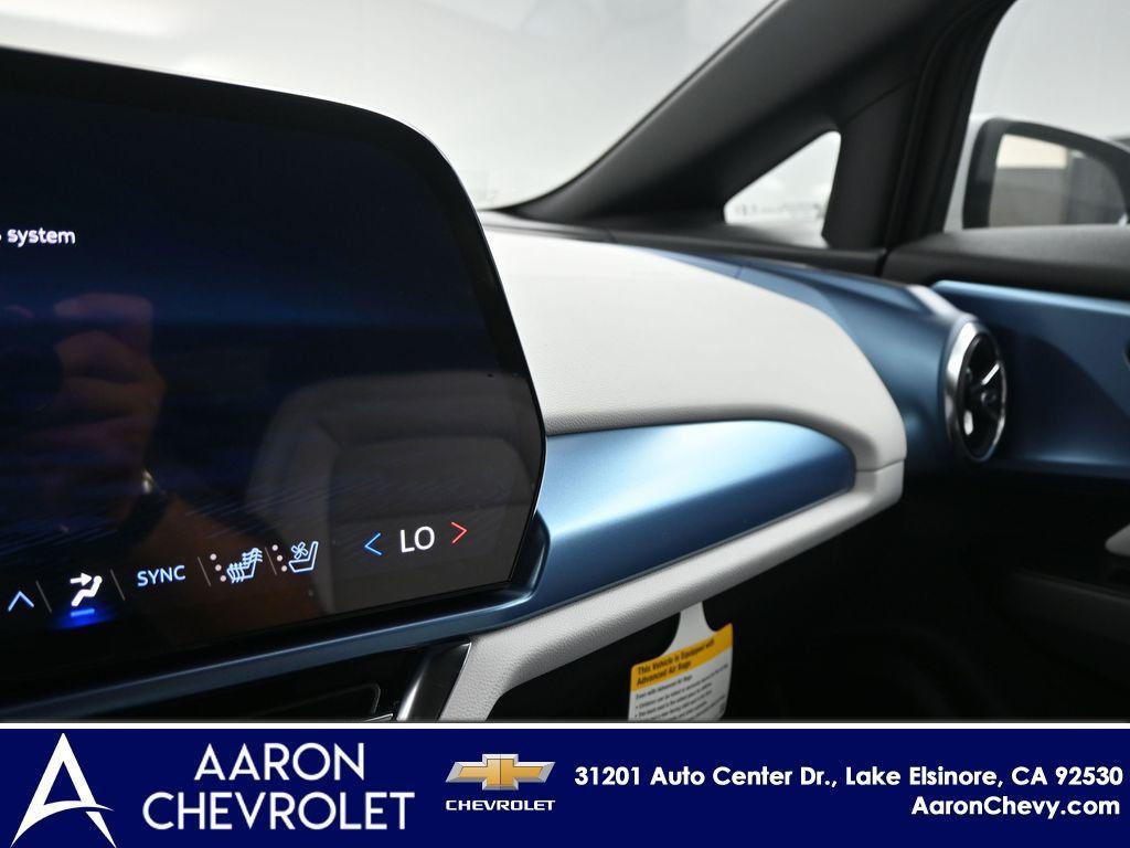 new 2025 Chevrolet Equinox EV car, priced at $47,985