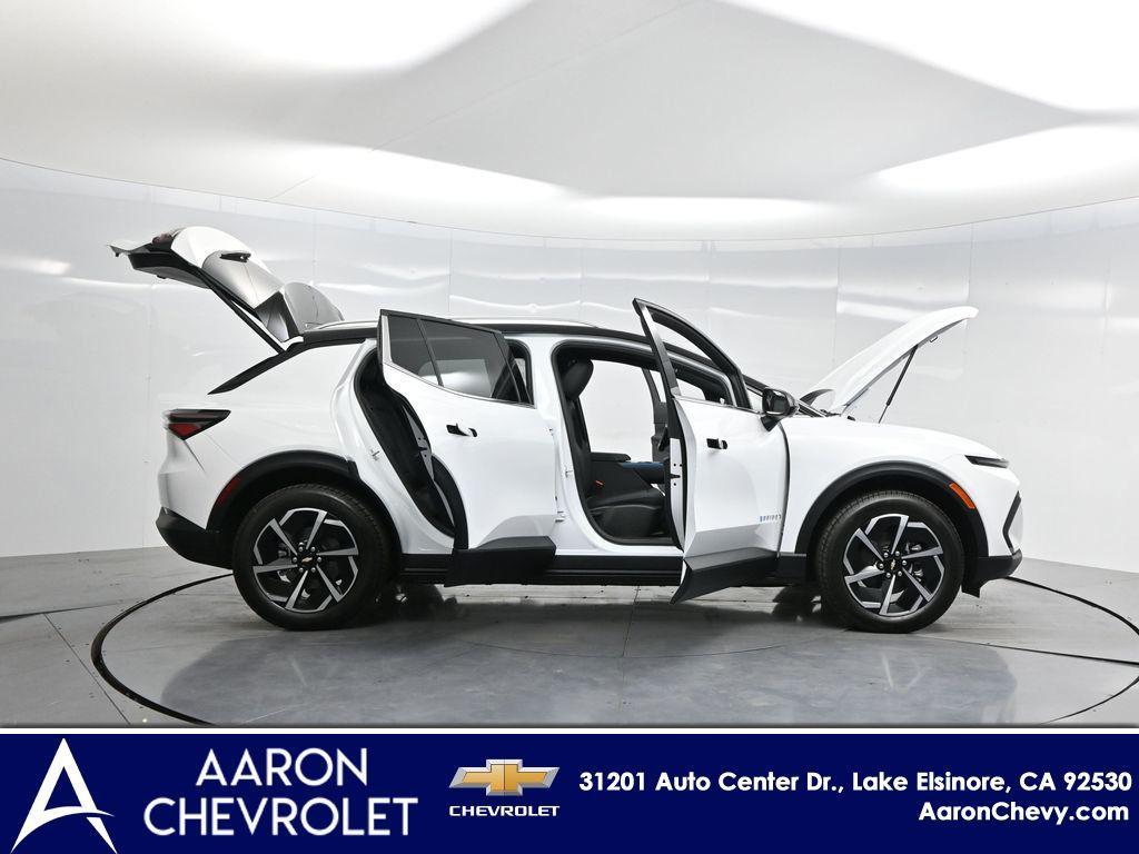 new 2026 Chevrolet Equinox EV car, priced at $43,528