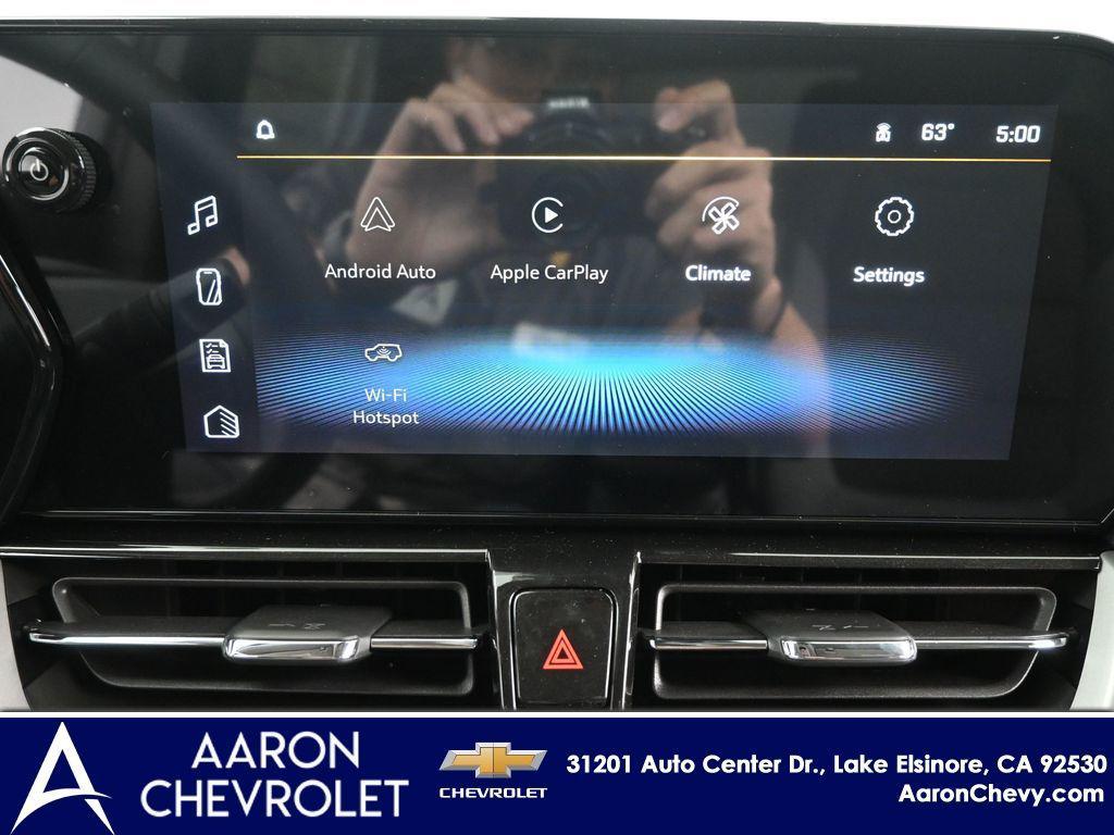 new 2025 Chevrolet TrailBlazer car, priced at $27,620