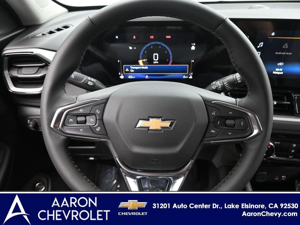 new 2025 Chevrolet TrailBlazer car, priced at $27,620