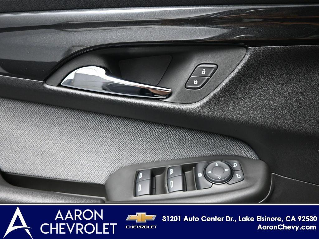 new 2025 Chevrolet TrailBlazer car, priced at $27,620