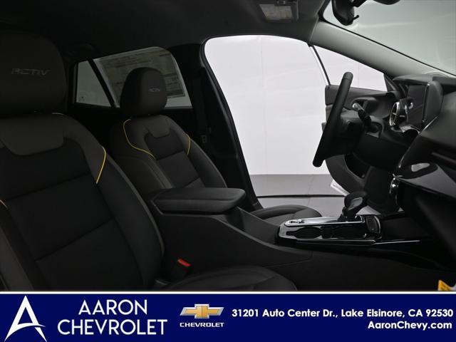 new 2025 Chevrolet Trax car, priced at $27,180