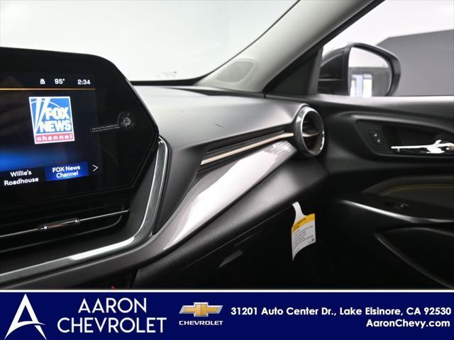 new 2025 Chevrolet Trax car, priced at $27,180