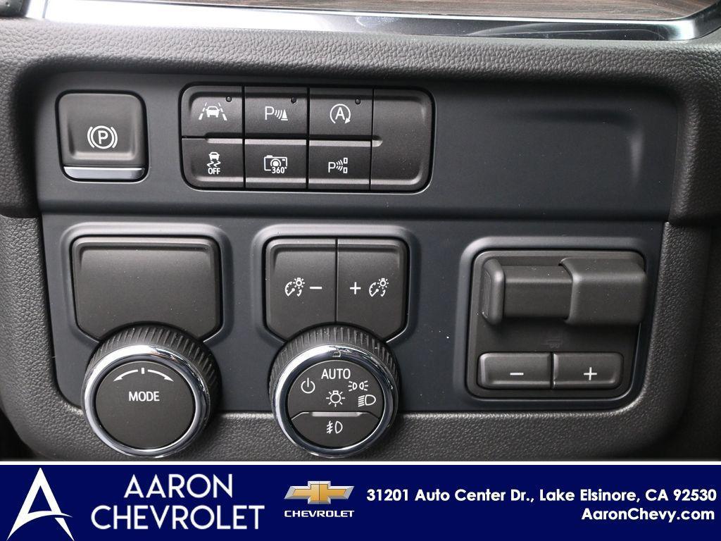 new 2026 Chevrolet Suburban car, priced at $86,599