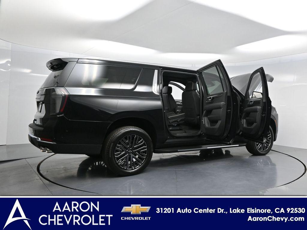 new 2026 Chevrolet Suburban car, priced at $86,599