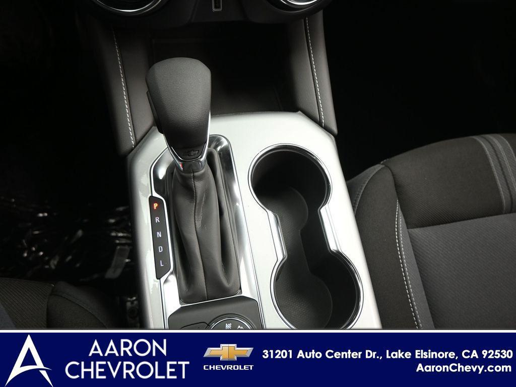 new 2025 Chevrolet Blazer car, priced at $38,590