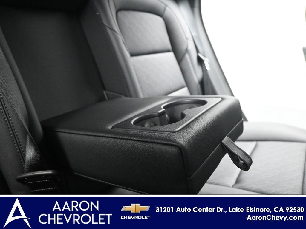 new 2026 Chevrolet Equinox car, priced at $35,594