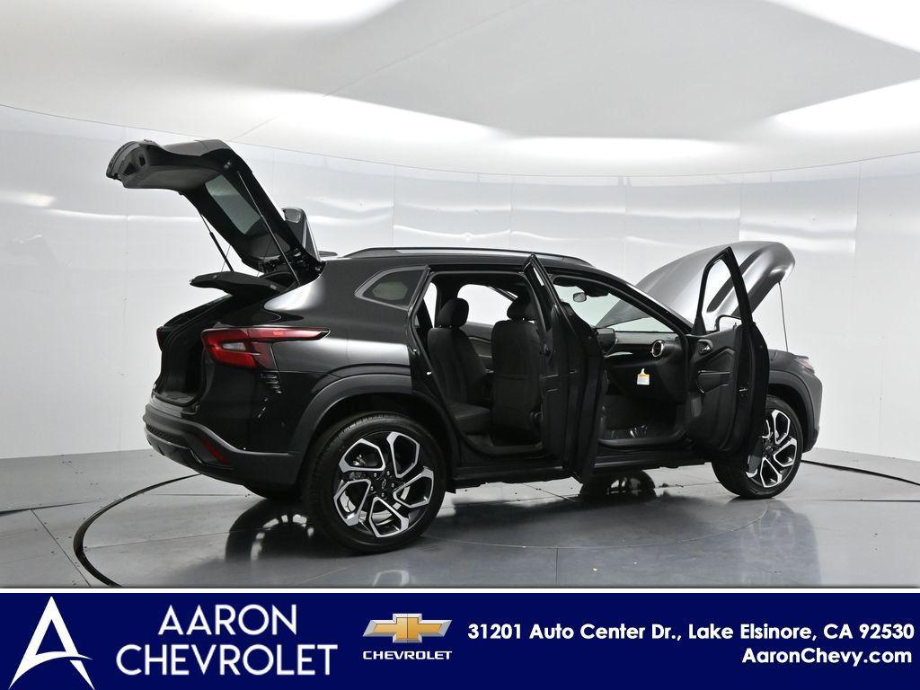 new 2026 Chevrolet Trax car, priced at $27,294