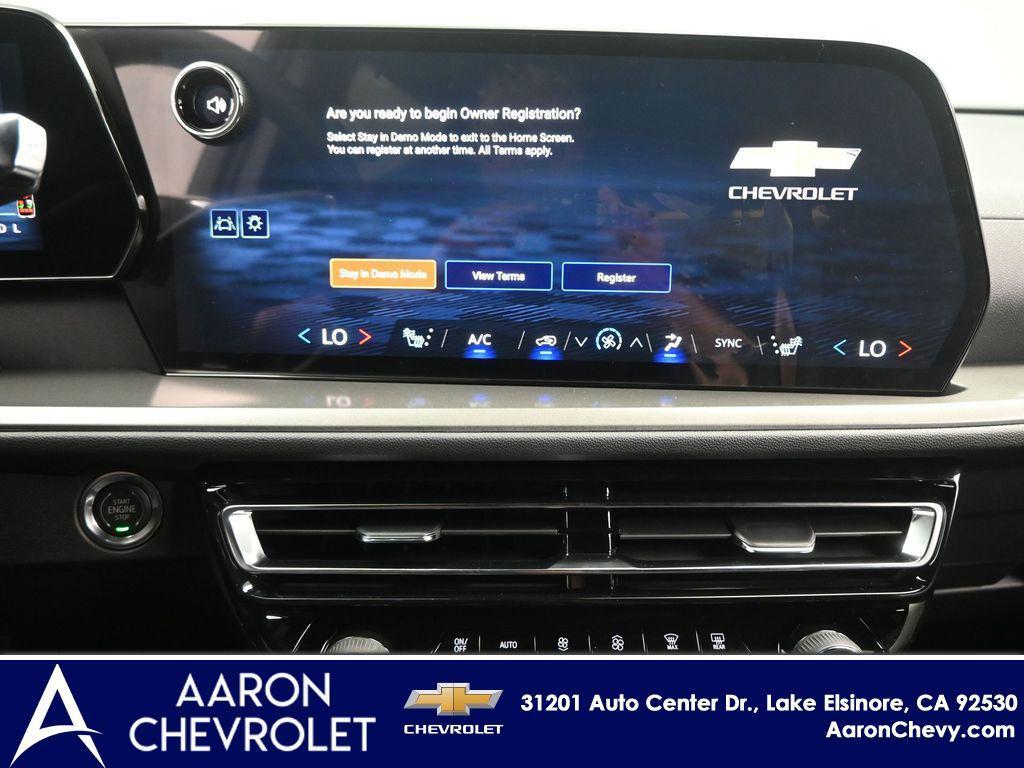 new 2026 Chevrolet Traverse car, priced at $43,605