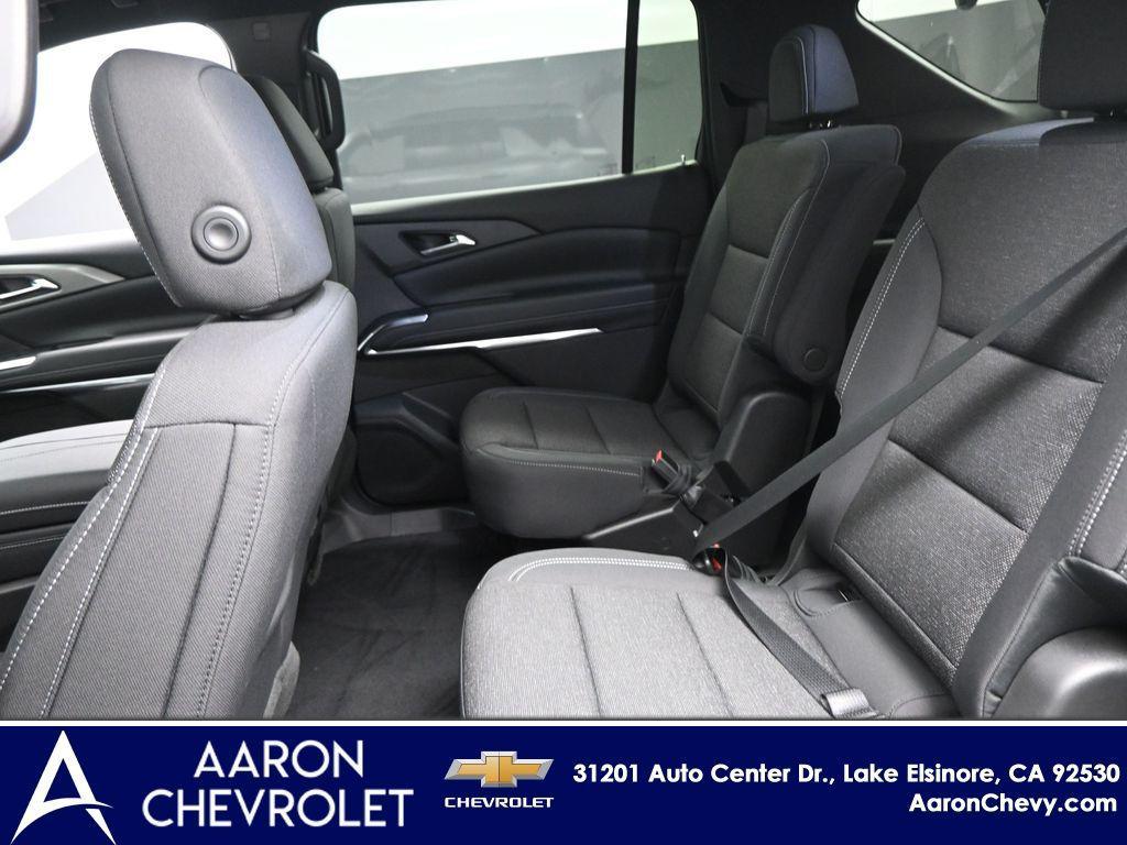 new 2026 Chevrolet Traverse car, priced at $43,605