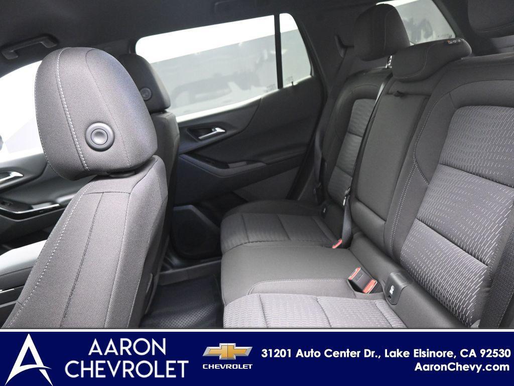 new 2026 Chevrolet Equinox car, priced at $33,593