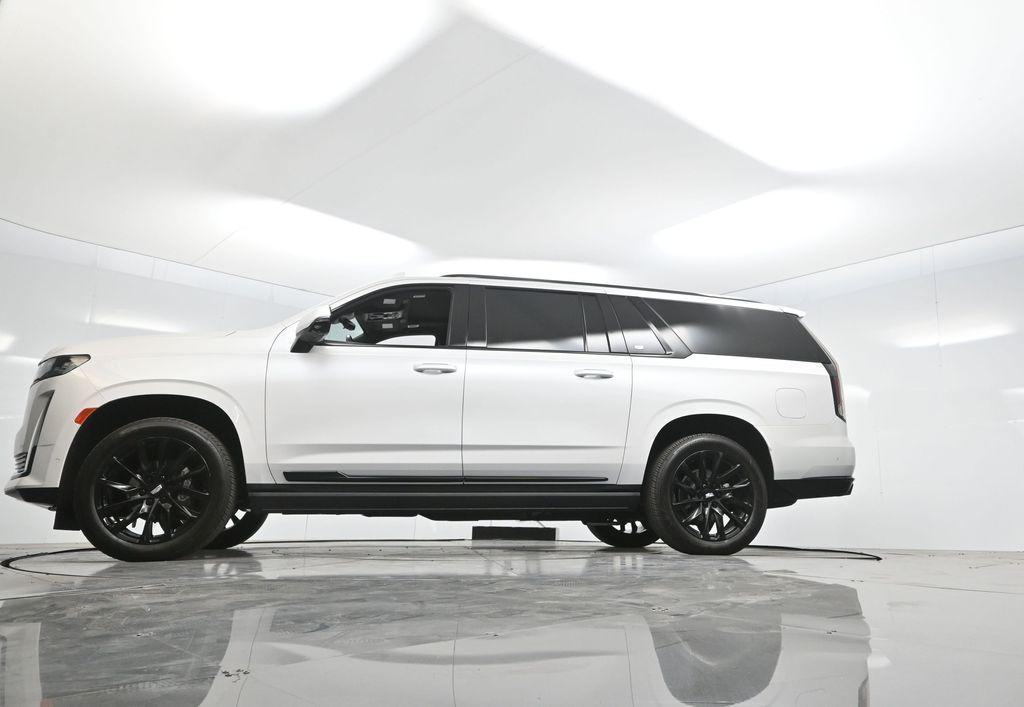 used 2023 Cadillac Escalade ESV car, priced at $85,000