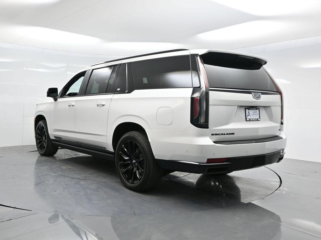 used 2023 Cadillac Escalade ESV car, priced at $85,000