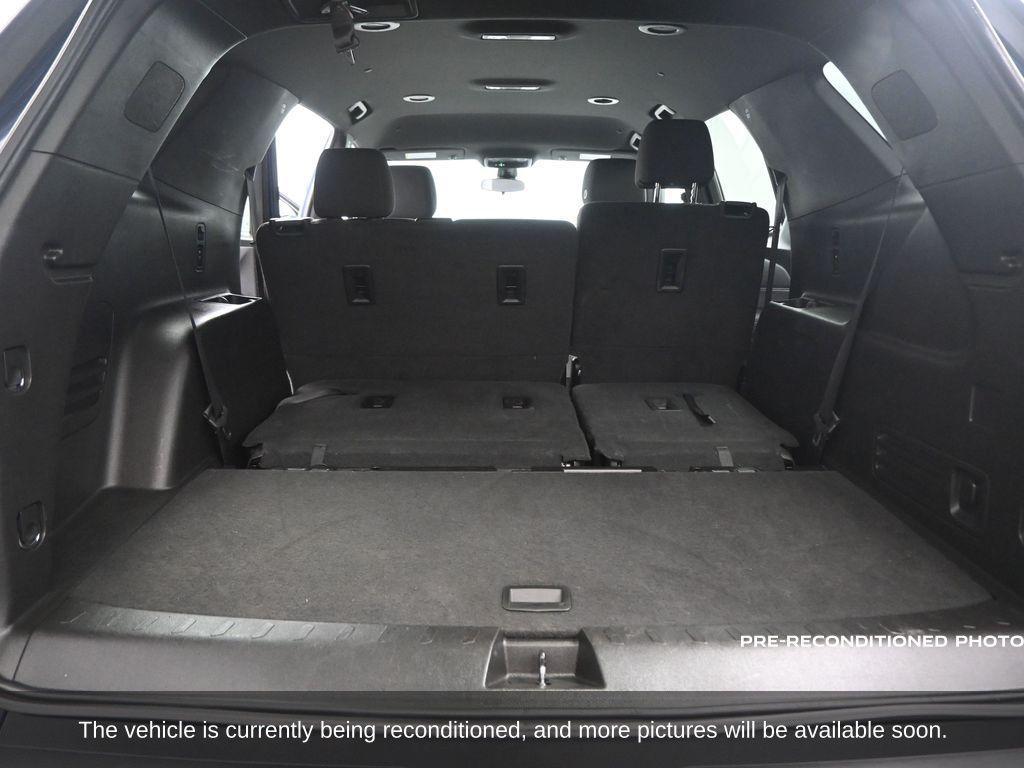 used 2023 Chevrolet Traverse car