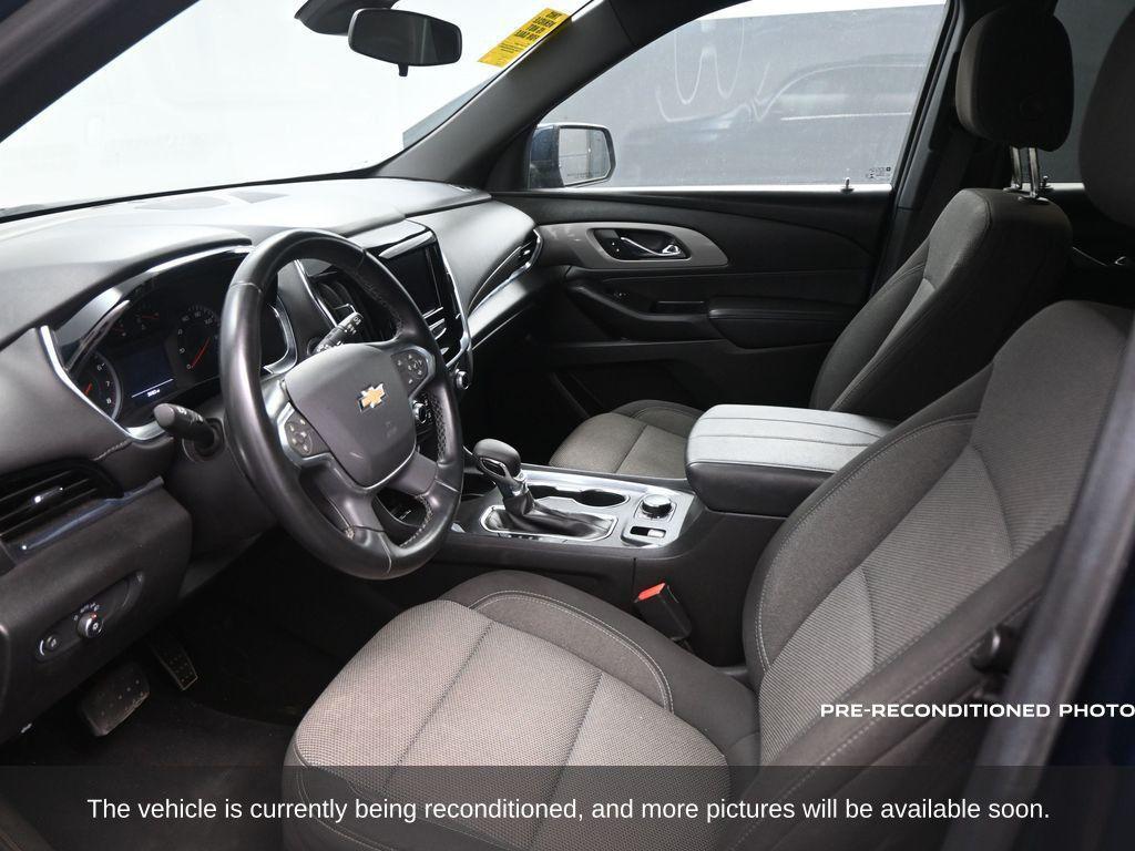 used 2023 Chevrolet Traverse car