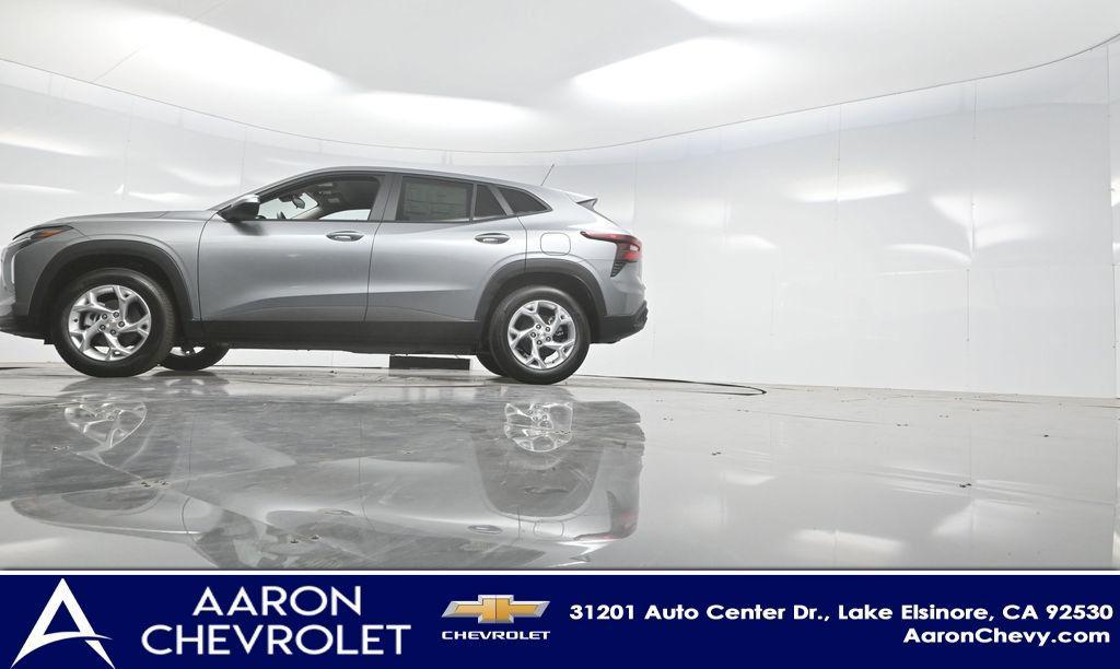 new 2025 Chevrolet Trax car, priced at $22,890