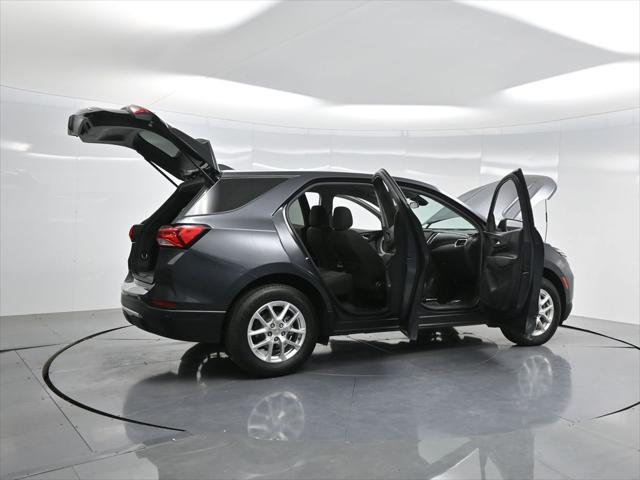 used 2022 Chevrolet Equinox car, priced at $18,099