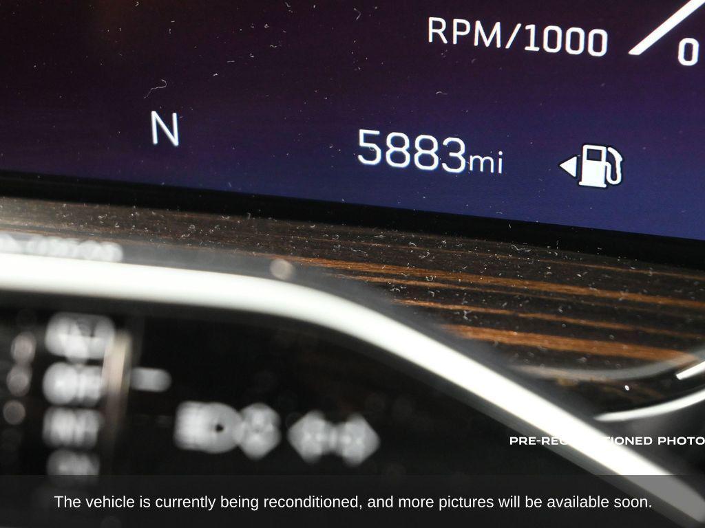 used 2025 Cadillac Escalade ESV car