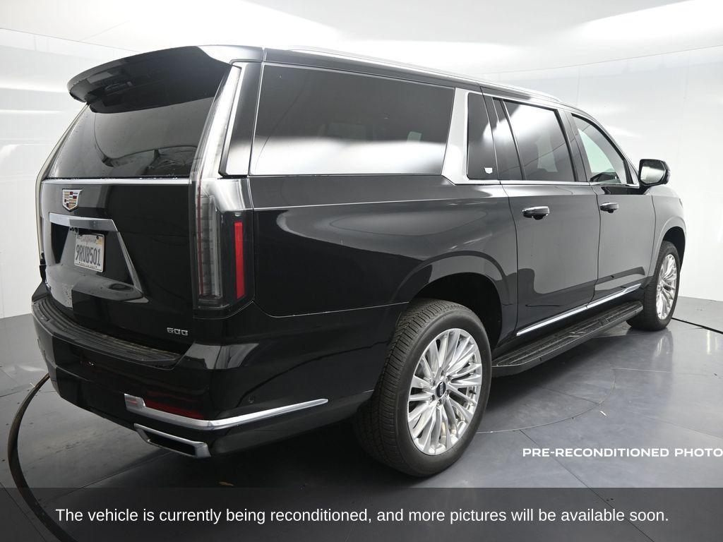 used 2025 Cadillac Escalade ESV car