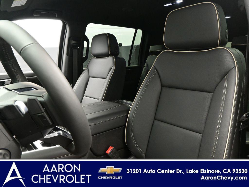 new 2025 Chevrolet Suburban car, priced at $79,345