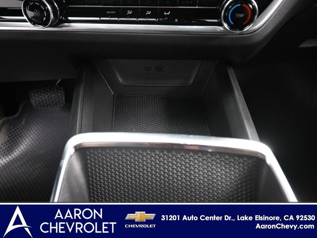 new 2026 Chevrolet Equinox car, priced at $32,254