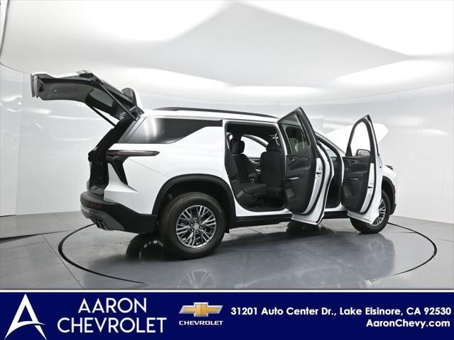 new 2025 Chevrolet Traverse car, priced at $45,195
