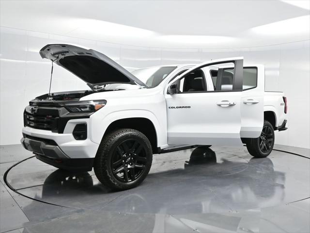 new 2024 Chevrolet Colorado car, priced at $44,985