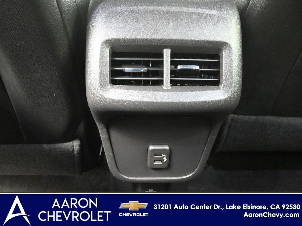 new 2024 Chevrolet Equinox car, priced at $29,095
