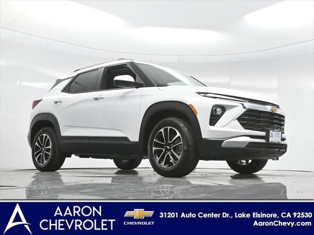 new 2025 Chevrolet TrailBlazer car, priced at $28,175