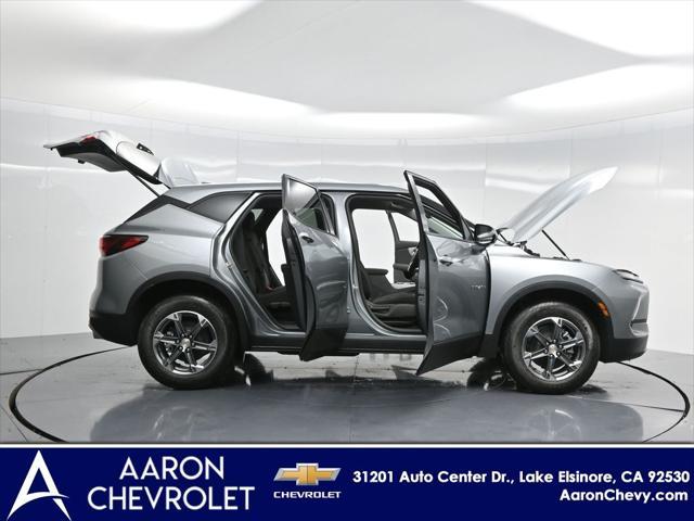 new 2025 Chevrolet Blazer car, priced at $35,985