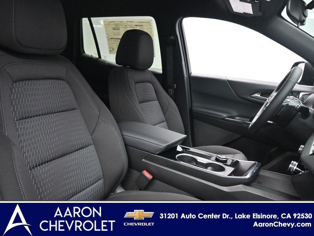 new 2026 Chevrolet Equinox car, priced at $29,500