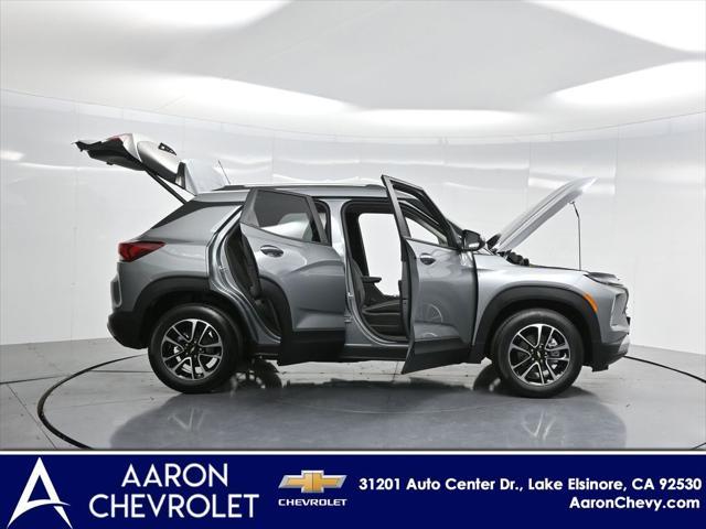 new 2025 Chevrolet TrailBlazer car, priced at $29,370