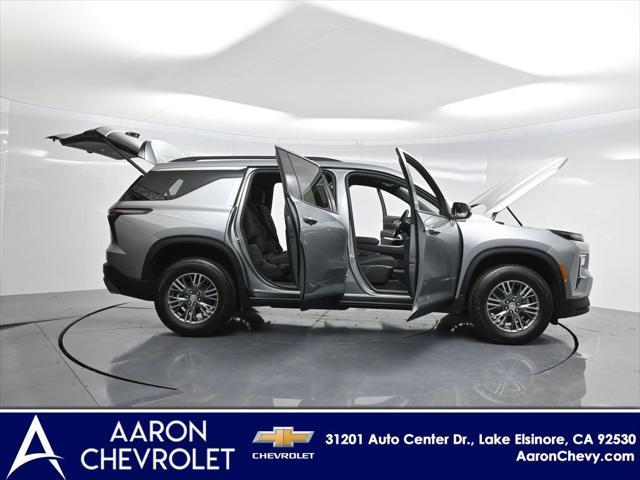 new 2025 Chevrolet Traverse car, priced at $45,195