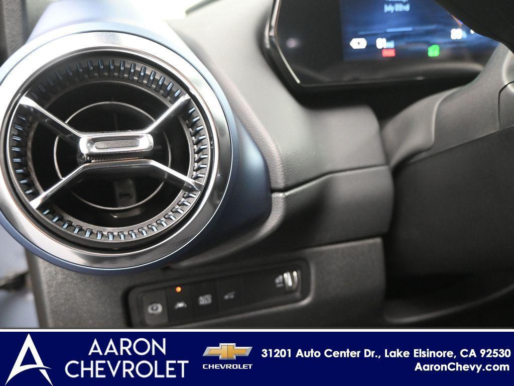 new 2025 Chevrolet Equinox EV car, priced at $46,840