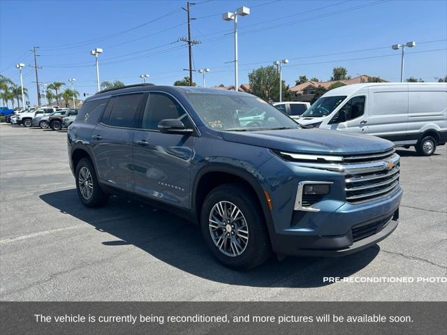 used 2025 Chevrolet Traverse car, priced at $39,720