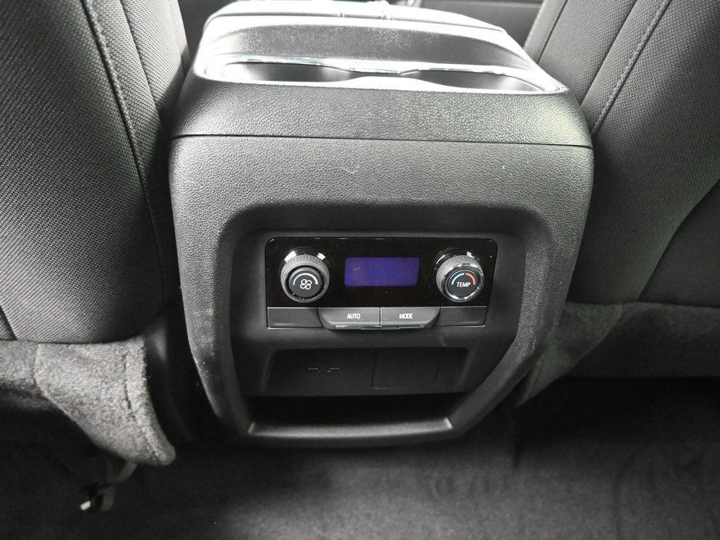 used 2025 Chevrolet Traverse car, priced at $38,461