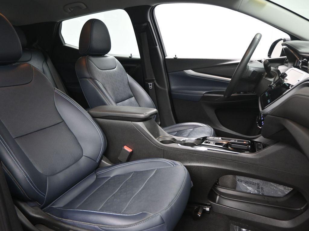 used 2023 Chevrolet Bolt EUV car, priced at $22,499
