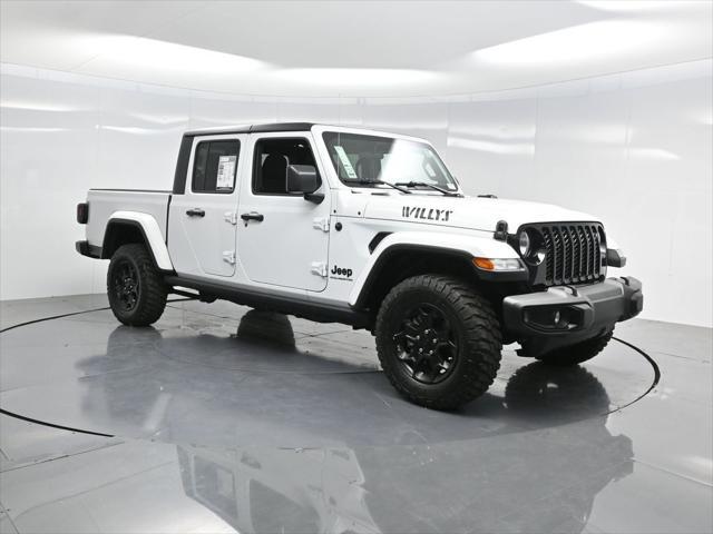 used 2023 Jeep Gladiator car, priced at $32,241