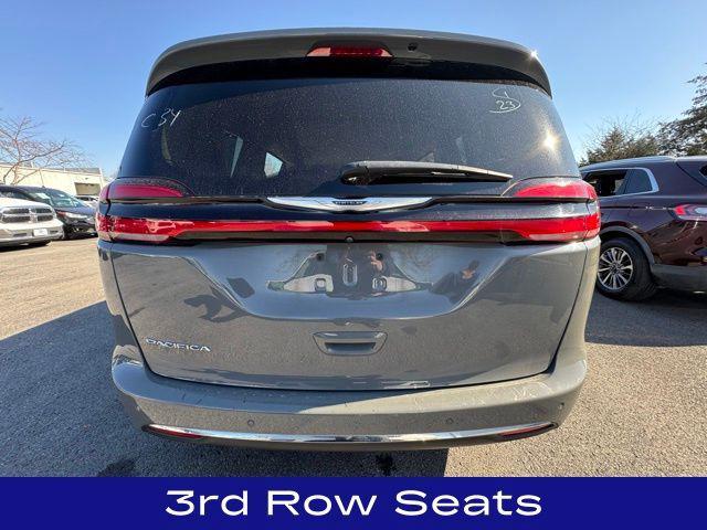 used 2022 Chrysler Pacifica car, priced at $20,930