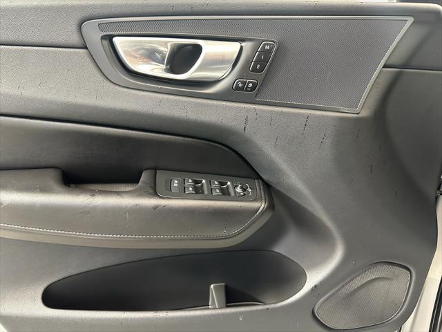 used 2023 Volvo XC60 car, priced at $31,750