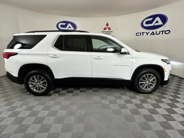 used 2023 Chevrolet Traverse car, priced at $28,550