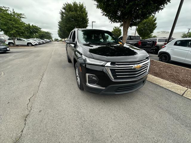 used 2022 Chevrolet Traverse car, priced at $27,880