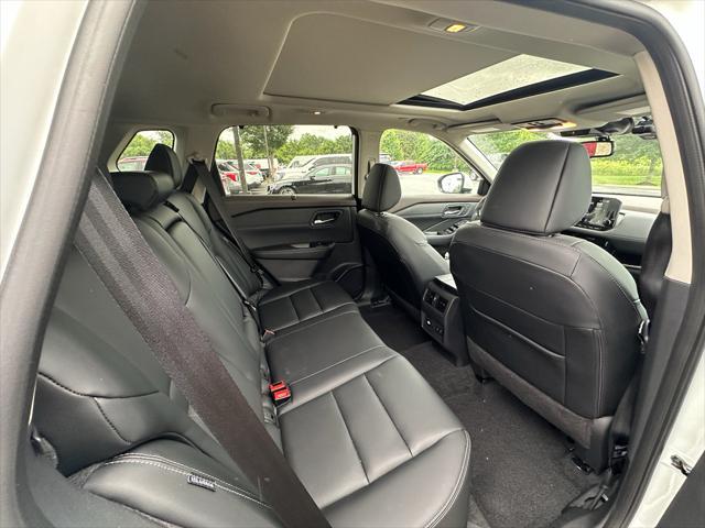 used 2023 Nissan Rogue car, priced at $31,995